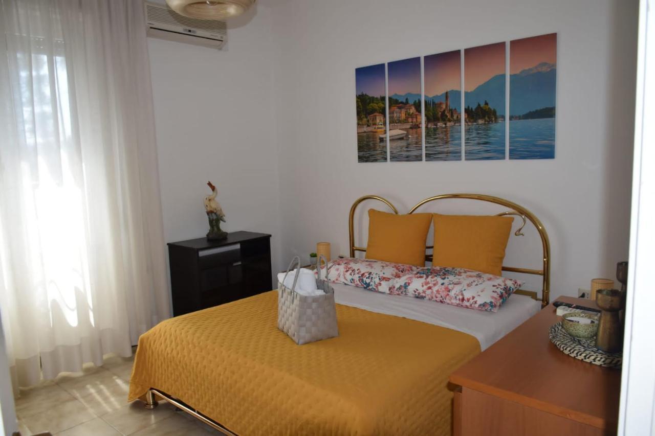 コモCasa Vacanze Serenaアパートメント エクステリア 写真